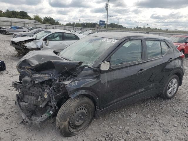 2023 Nissan kicks salvage