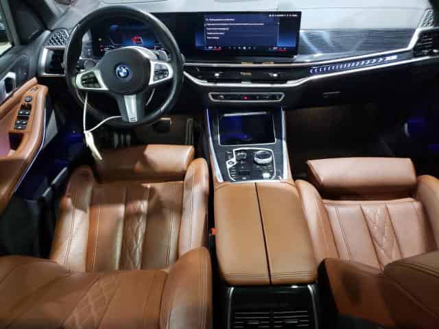 2024 BMW X5, Xdrive50E Background