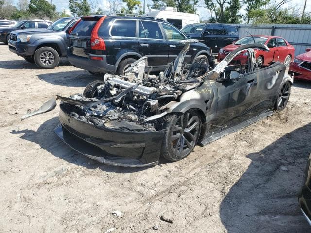 2022 Tesla model s Salvage Car