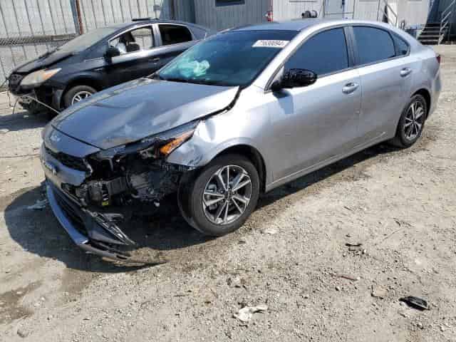 2023 KIA Forte, LX Background