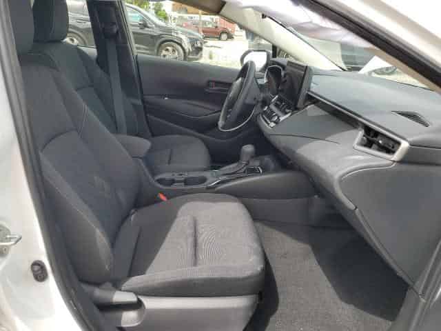 2024 Toyota Corolla, LE Background