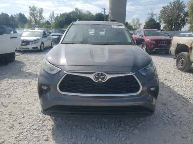 2023 Toyota Highlander, L Background
