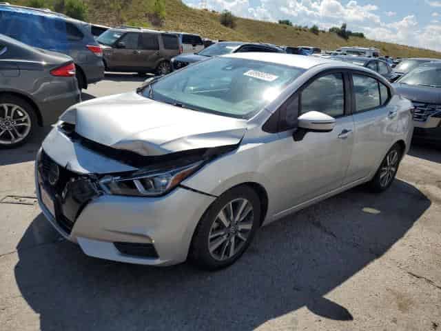 2021 Nissan versa Background