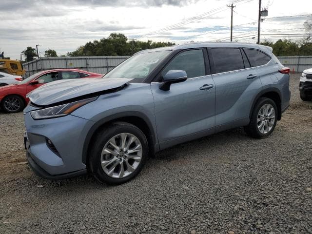2022 Toyota highlander salvage