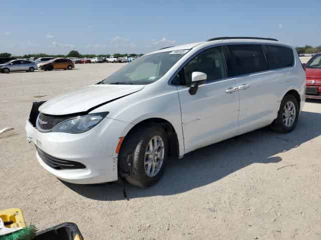 2020 Chrysler Voyager, Lxi Background