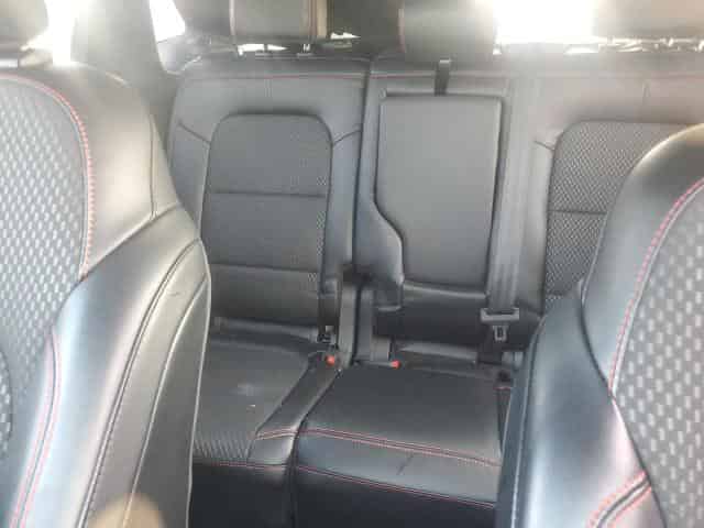 2023 Ford Escape, St Line Background