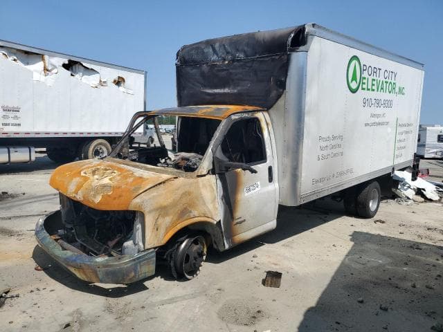 2023 GMC savana salvage
