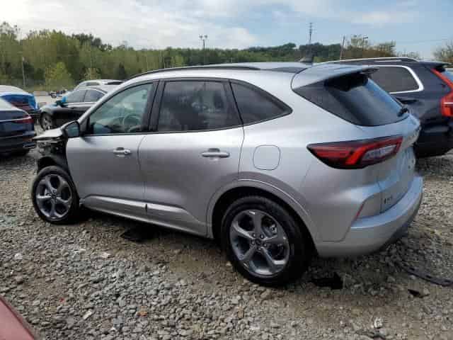 2023 Ford Escape, St Line Select Background