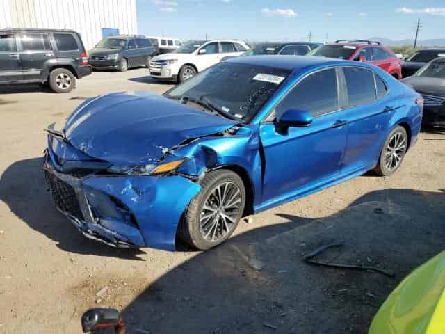 2020 Toyota camry Background