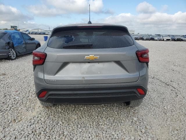 2024 Chevrolet Trax, LS salvage