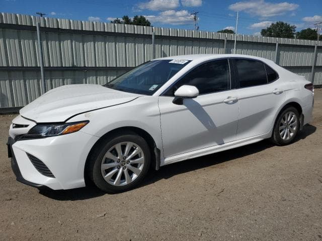 2020 Toyota camry salvage