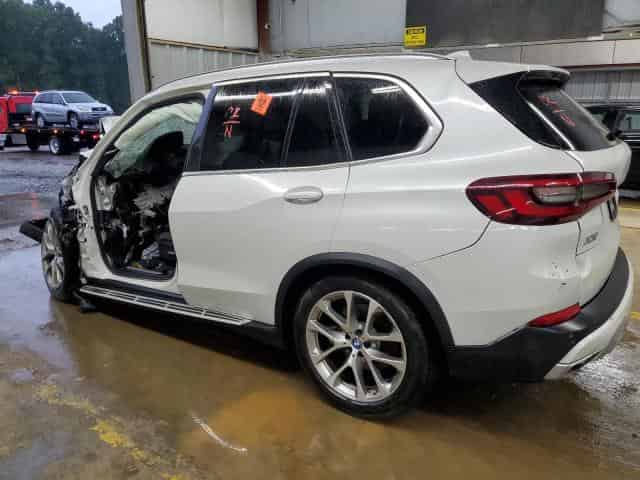 2023 BMW X5, Xdrive45E Background