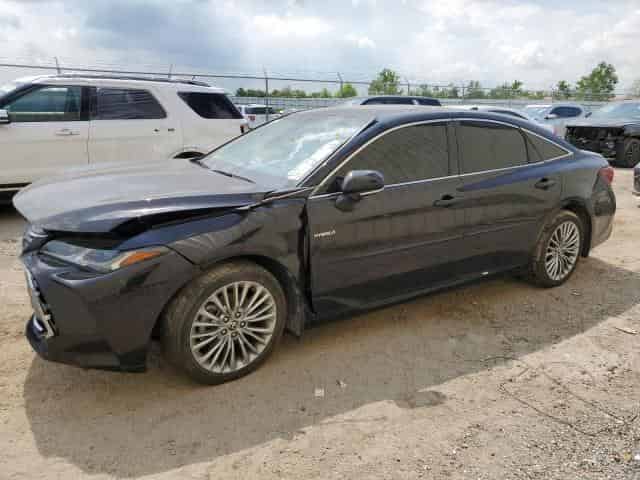 2021 Toyota avalon Background