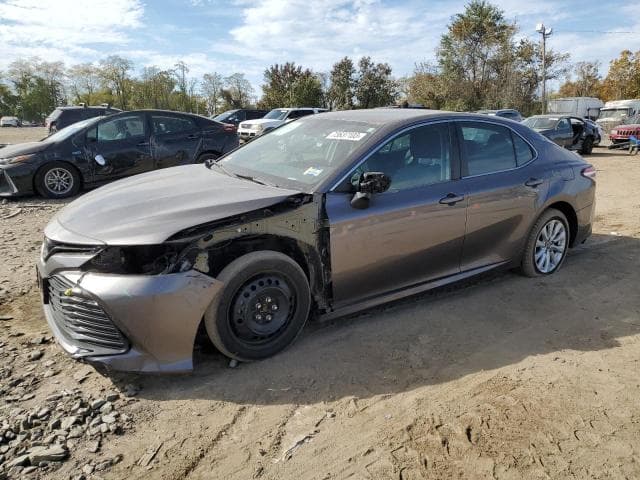 2020 Toyota camry salvage