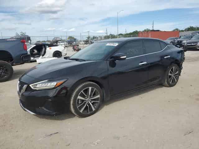 2022 Nissan maxima Background