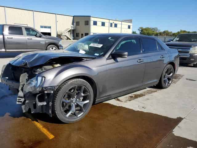 2021 Chrysler 300 Background