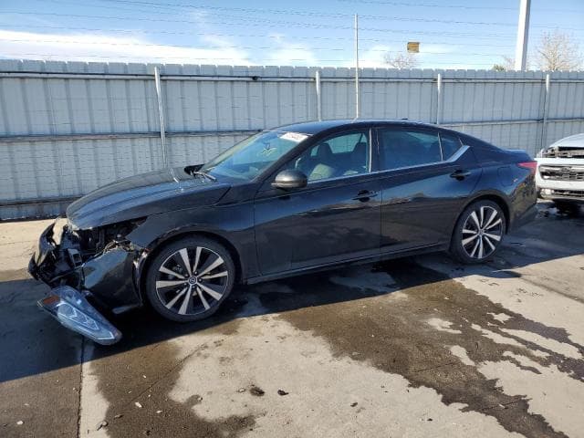 2021 Nissan altima salvage