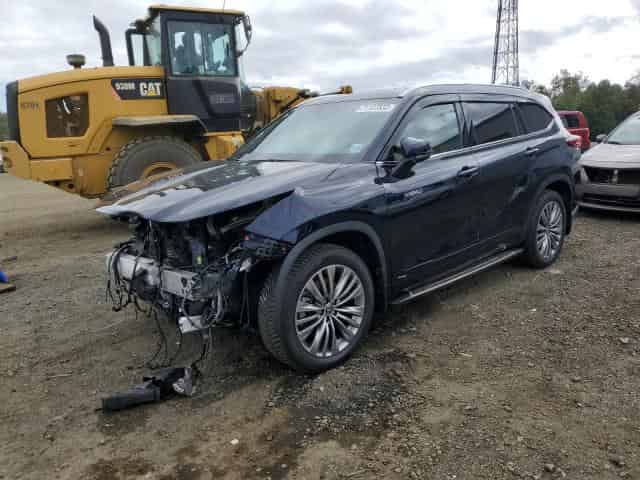 2021 Toyota highlander Background