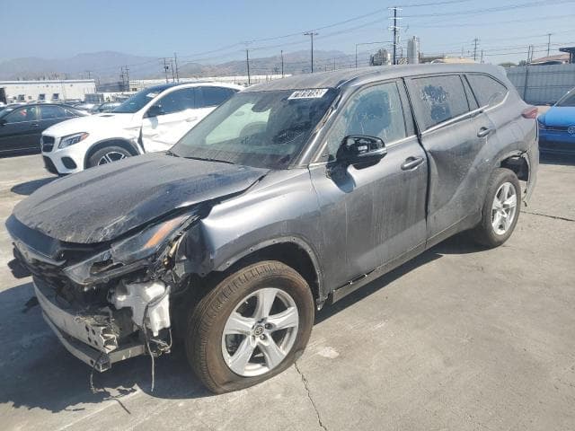 2023 Toyota highlander salvage