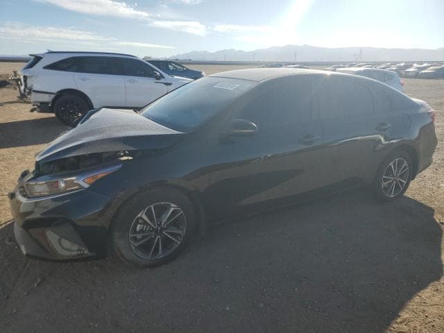 2024 KIA forte Salvage Car