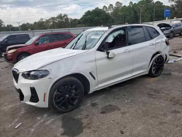 2022 BMW x3 Background