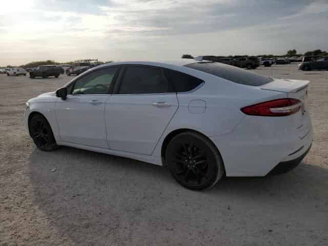 2020 Ford Fusion, SE Background