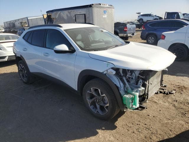 2024 Chevrolet Trax, 1LT salvage