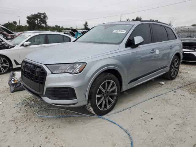 2024 Audi Q7, Premium Plus Background