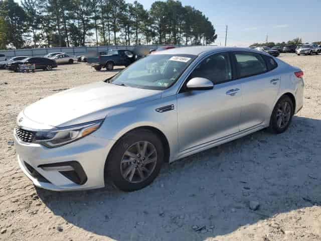 2020 KIA optima Background