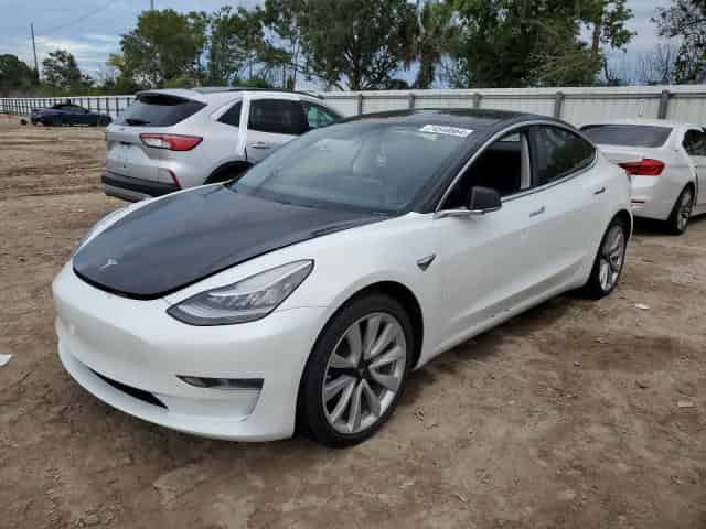 2020 Tesla model 3 Background
