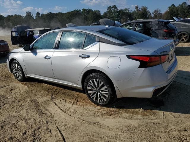 2024 Nissan Altima, SV salvage