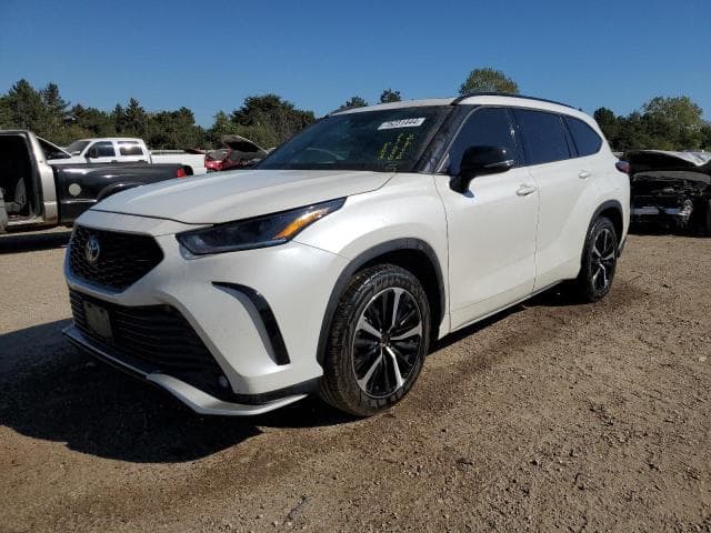 2021 Toyota highlander salvage