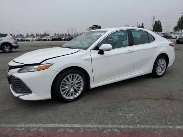 2020 Toyota camry Background