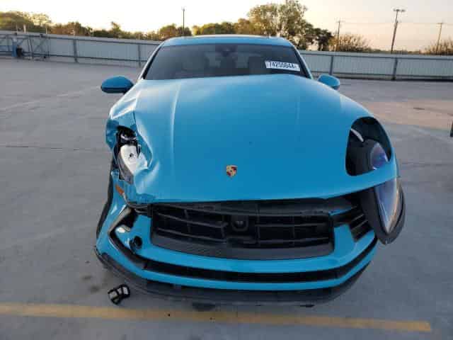 2023 Porsche Macan, Base Background