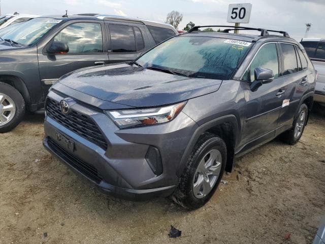 2024 Toyota RAV4, Xle salvage