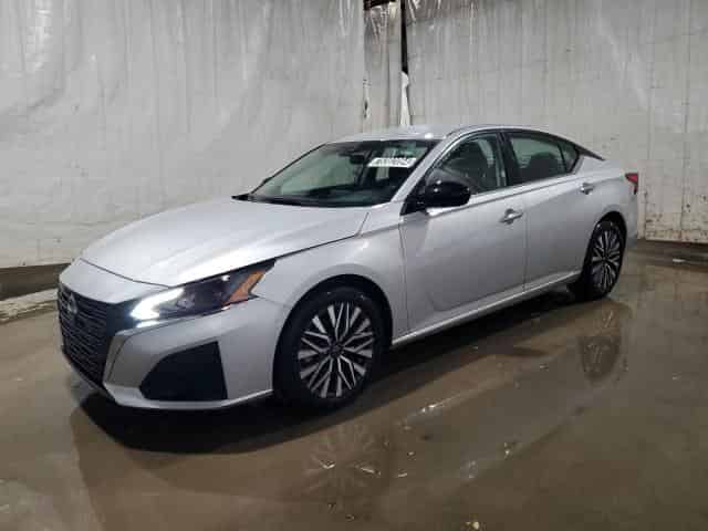 2024 Nissan altima Background