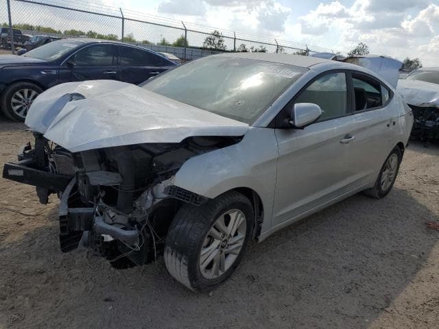 2020 Hyundai Elantra, Sel salvage