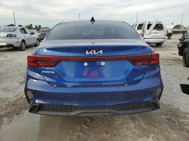 2024 KIA Forte, LX salvage