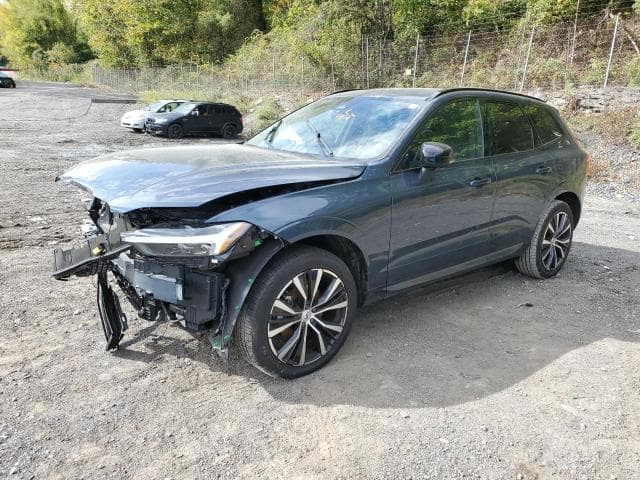 2024 Volvo XC60, Plus Salvage Car