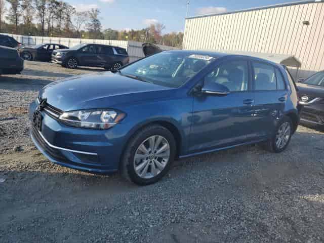 2021 Volkswagen golf Background