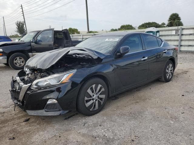 2020 Nissan altima salvage