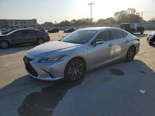 2022 Lexus es350 Background