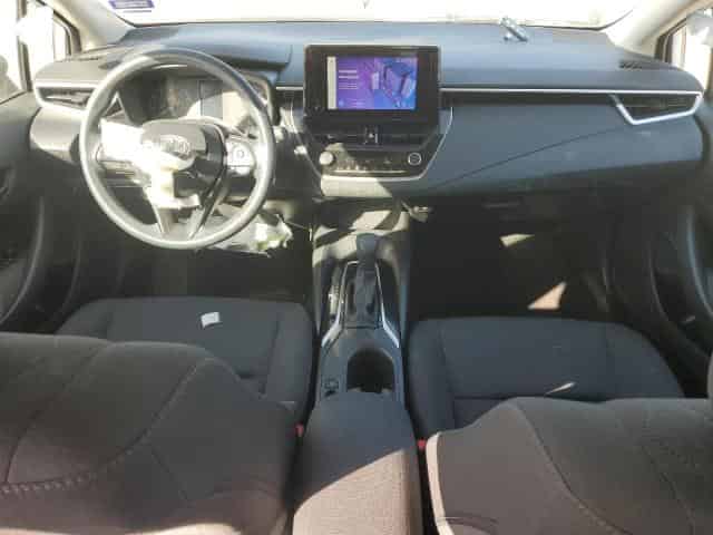 2023 Toyota Corolla, LE Background