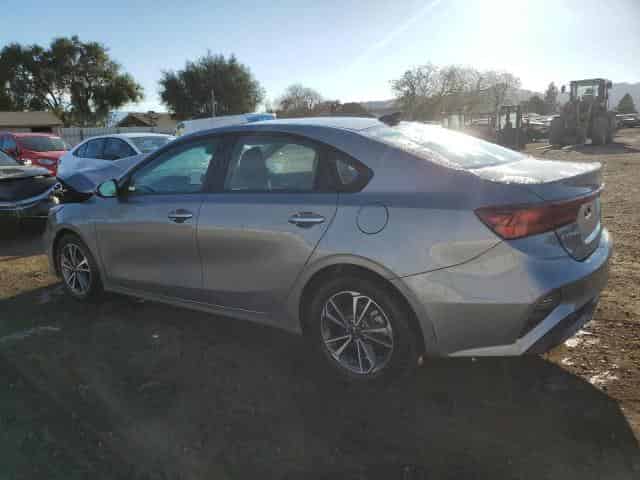 2023 KIA Forte, LX Background