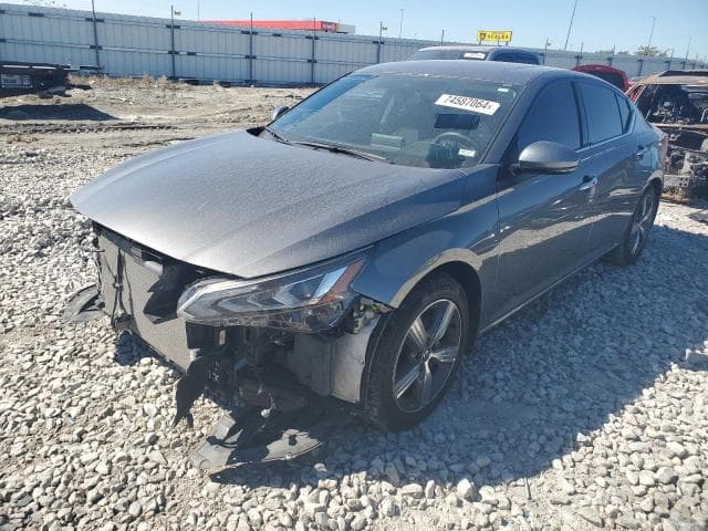 2020 Nissan altima salvage