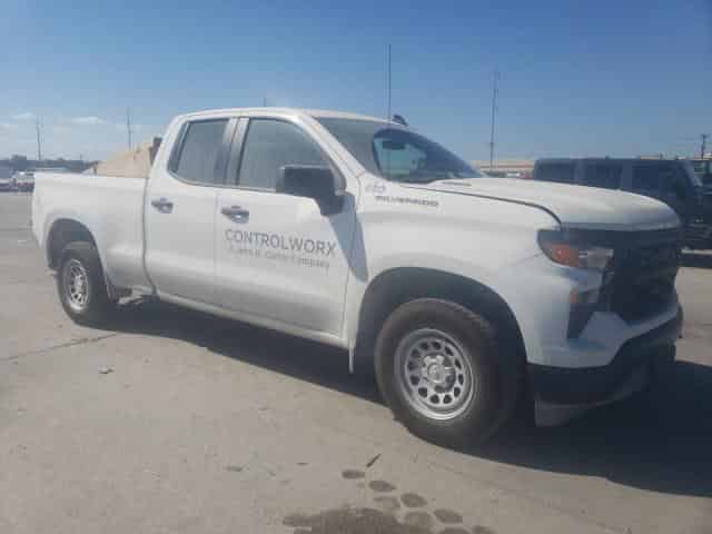 2024 Chevrolet Silverado, C1500 Background