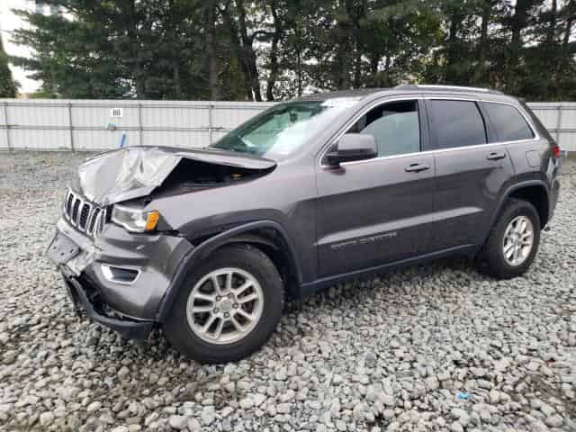 2020 Jeep grand cher Background