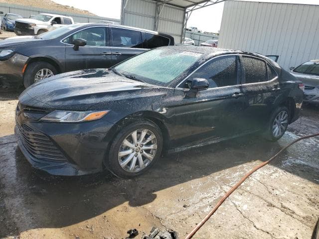 2020 Toyota camry salvage