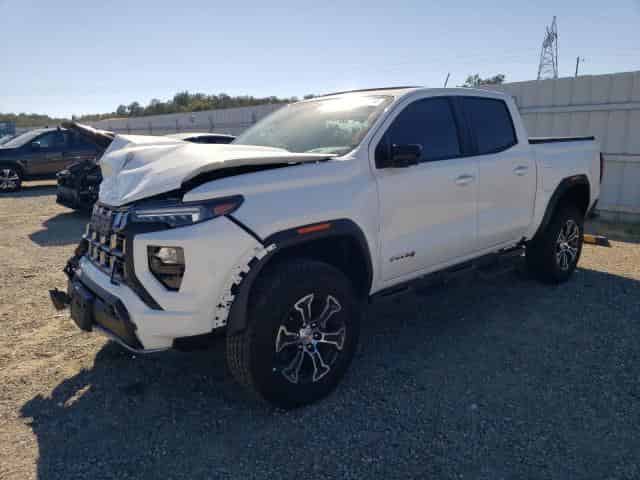 2024 GMC Canyon, AT4 Background