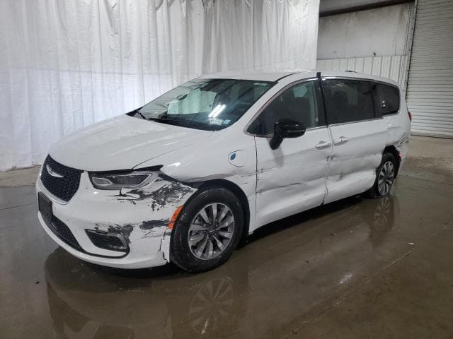 2024 Chrysler pacifica Salvage Car